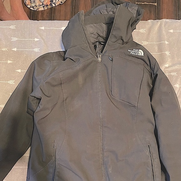 North Face Winter Jacket - Picture 1 of 3